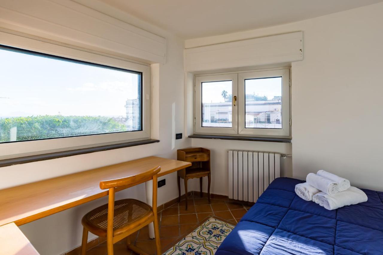 Apartment Paola - Hidden Panoramic Garden And Terraces By Napoliapartments Neapel