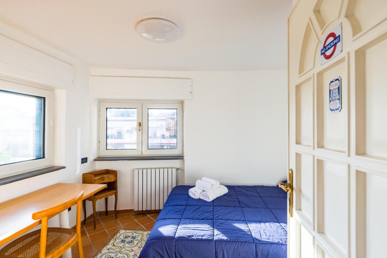 Paola - Hidden Panoramic Garden And Terraces By Napoliapartments * Neapel